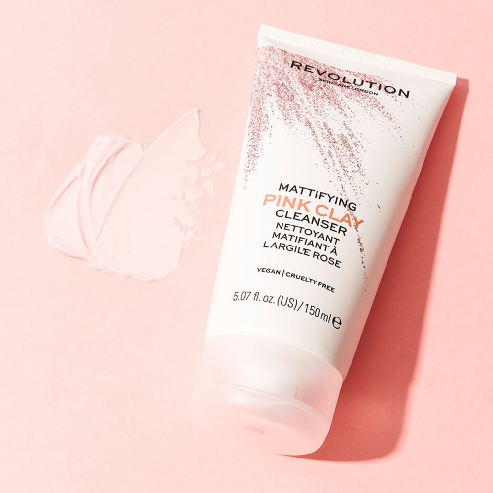 Revolution Skincare Mattifying Pink Clay Cleanser – 150ml